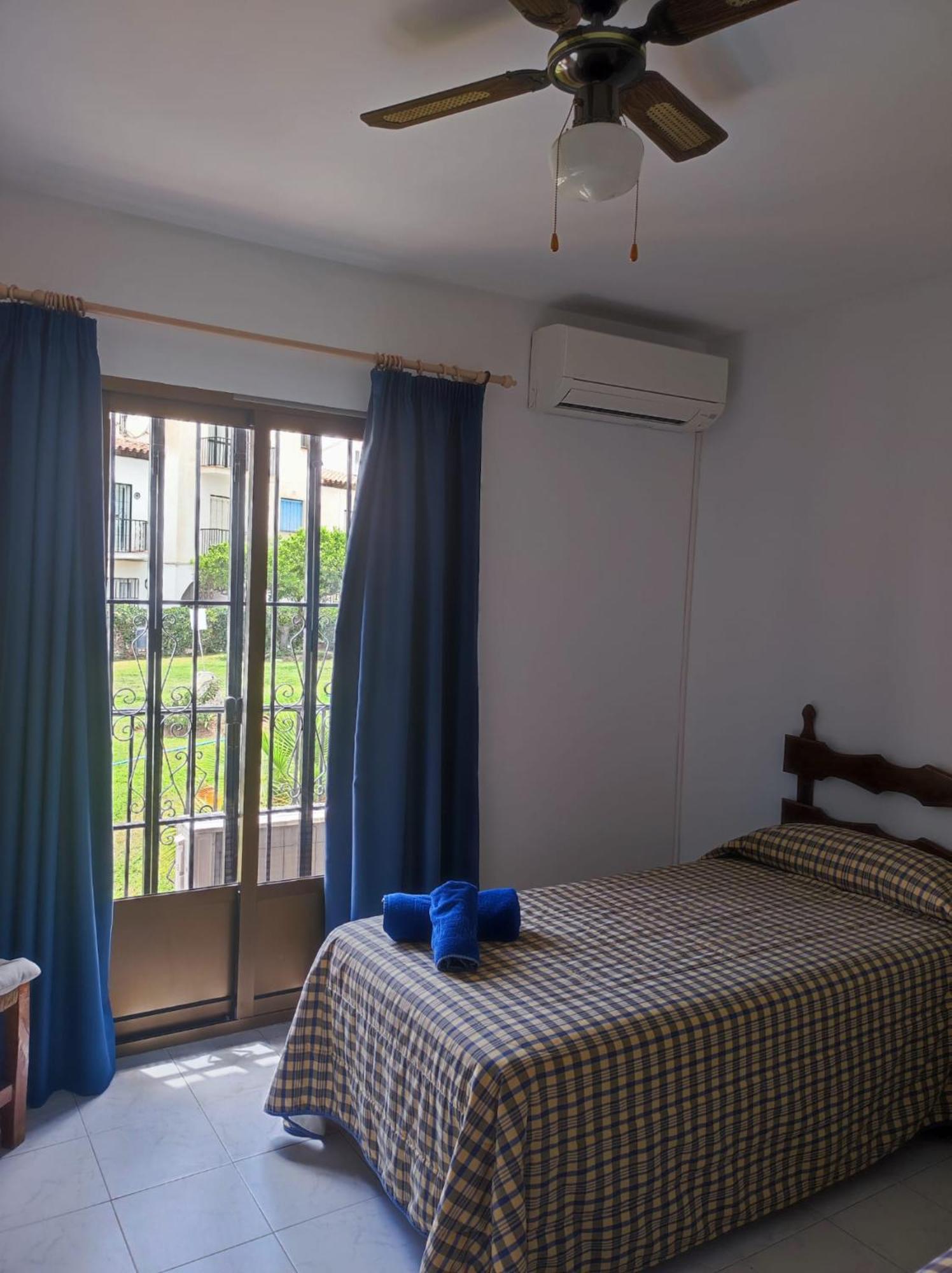 Hacienda 19 Menyber Daire Nerja Dış mekan fotoğraf