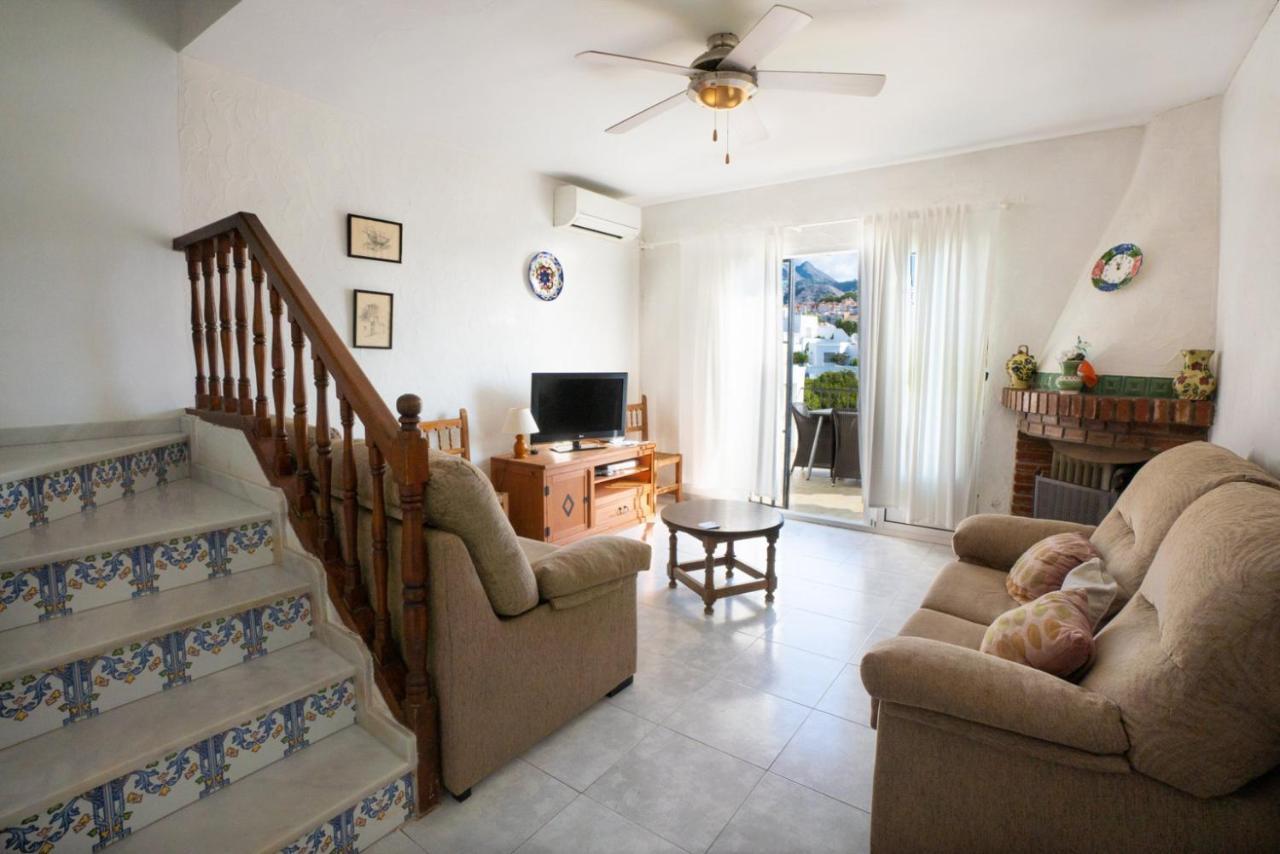 Hacienda 19 Menyber Daire Nerja Dış mekan fotoğraf