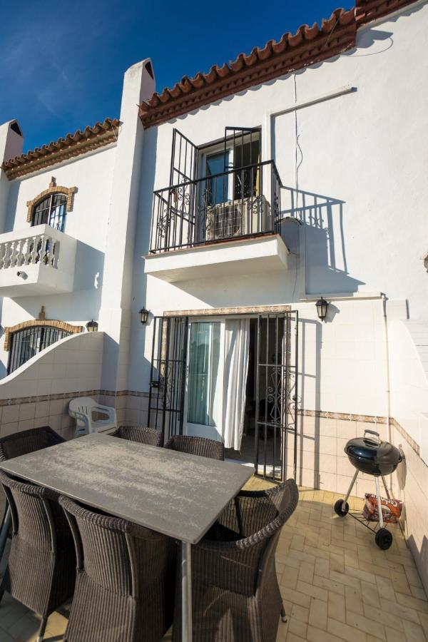 Hacienda 19 Menyber Daire Nerja Dış mekan fotoğraf
